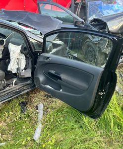 Tragiczny wypadek w Strzyżewie. Kierowca zginął, dwie osoby ranne