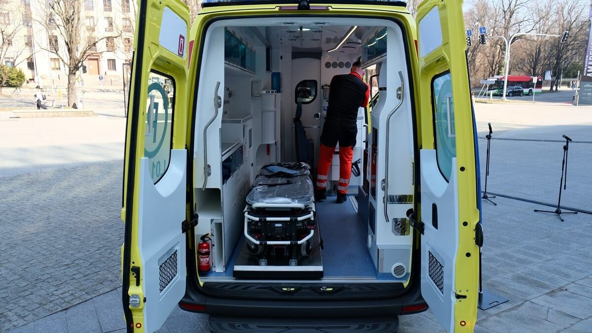 Nowy ambulans Wojewódzkiego Pogotowia Ratunkowego w Lublinie