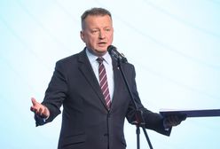 Błaszczak odpowiada na zarzuty. Mówi, ile powinna zwrócić Platforma