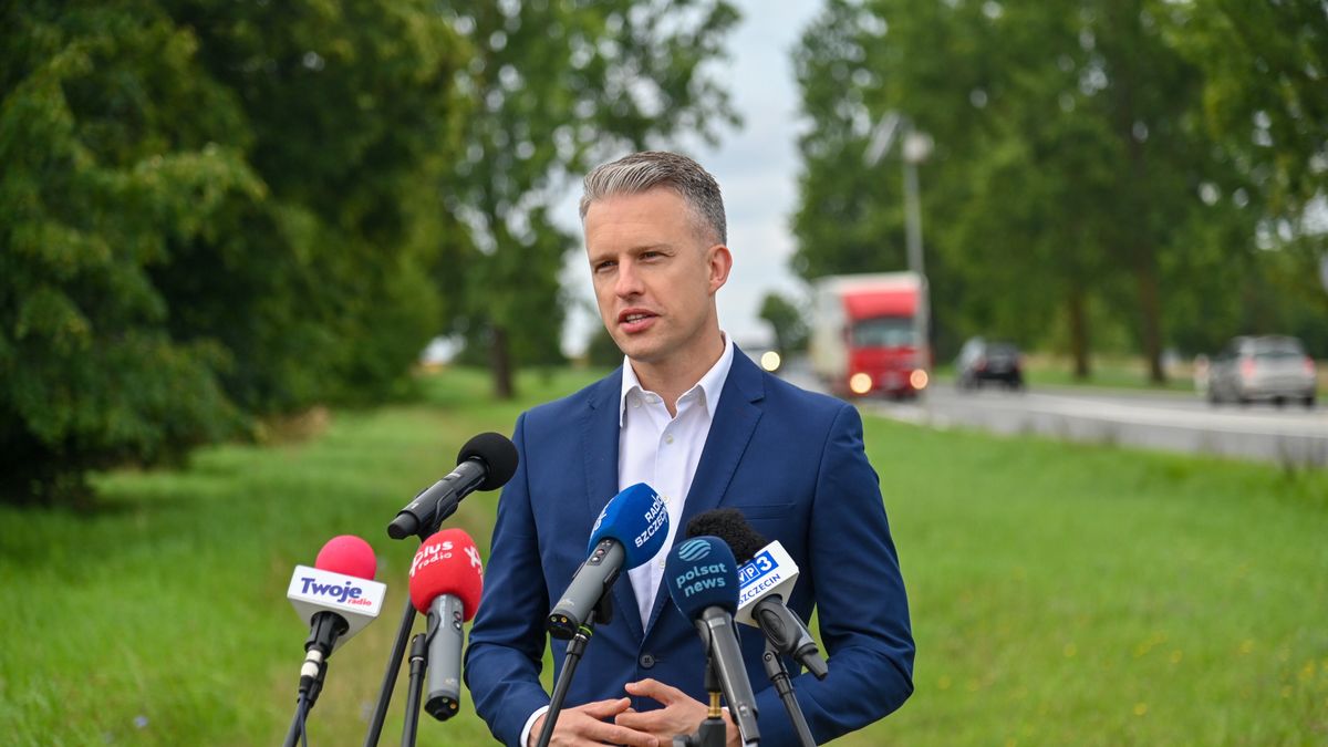 Wiceminister infrastruktury Arkadiusz Marchewka
