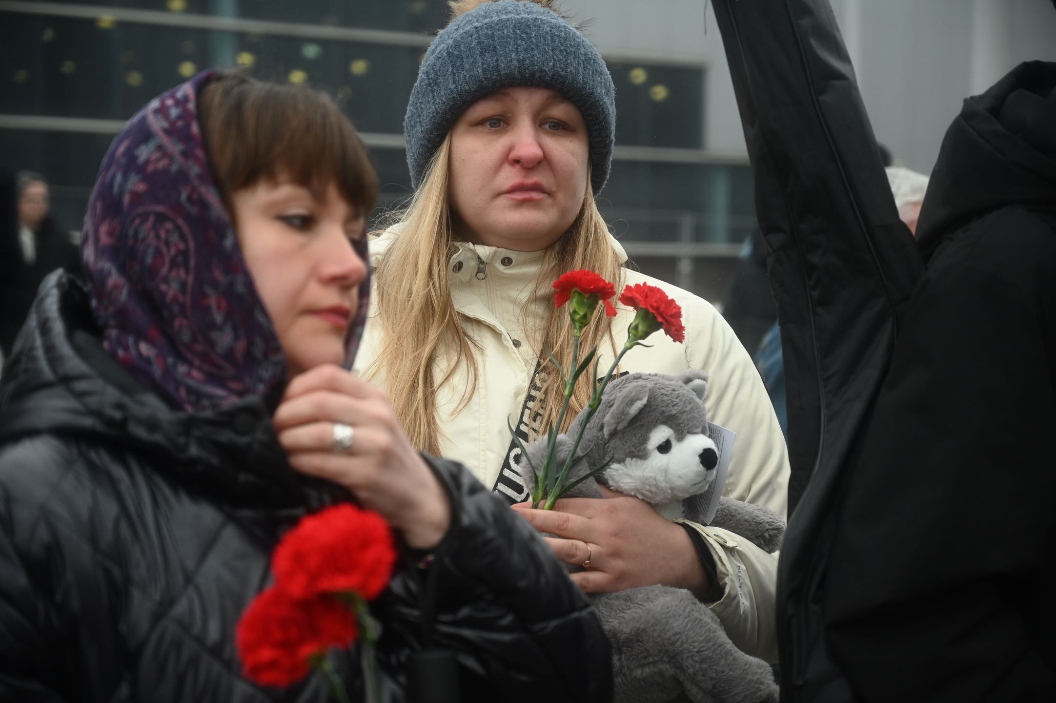Citizens in Moscow lay flowers after the attack at Crocus City HallMOSCOW, RUSSIA - MARCH 23: Citizens lay flowers, mourn near Crocus City Hall, targeted in the armed attack in Moscow, Russia on March 23, 2024. Individuals paying their respects to the victims by leaving floral tributes at the site.Gunmen killed 40 people in a shooting at a concert hall near Moscow, the Russian Federal Security Service (FSB) announced on Friday. Moscow region Health Ministry publishes list of over 145 people injured in concert hall attack. (Photo by Vladimir Aleksandrov/Anadolu via Getty Images)Anadoluarmed attack, assaulted, attack, attacked, casulties, complex, flowers, gunmen, injury, krokus city, moscow, mourn, structure, tragic, tribute, venue