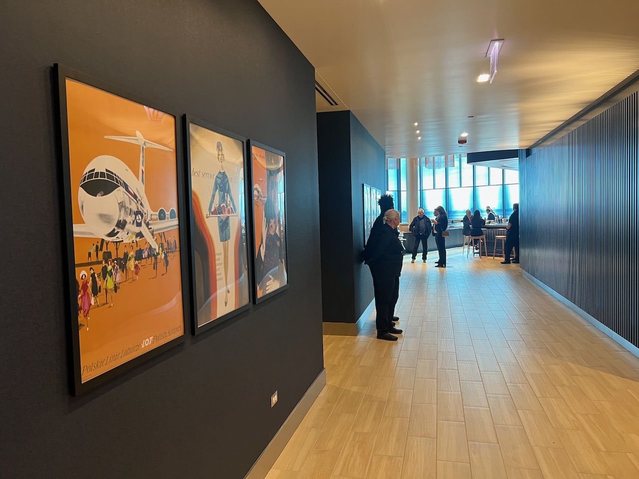 Business lounge LOT-u w Chicago