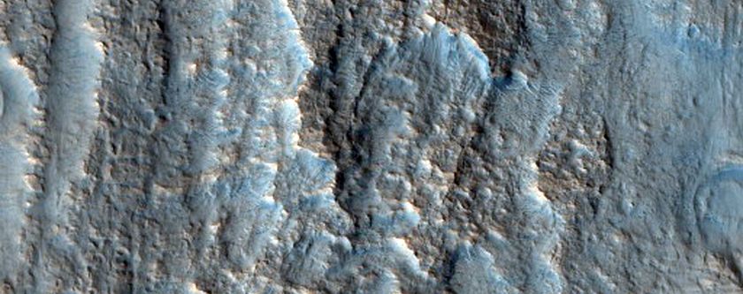 Najnowsze zdjęcia NASA ujawniają, że Mars wcale nie jest czerwoną planetą 10