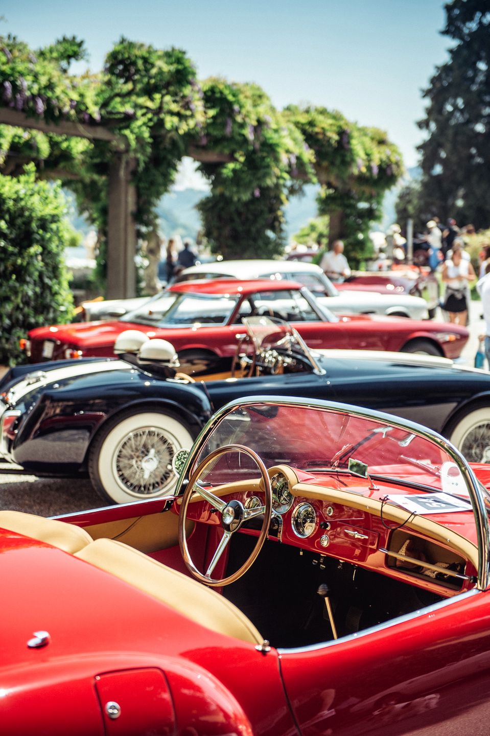 Najpiękniejsze, w naszej opinii, wnętrze świata - Lancia Aurelia B24 Spider (Pinin Farina, 1955 r.).