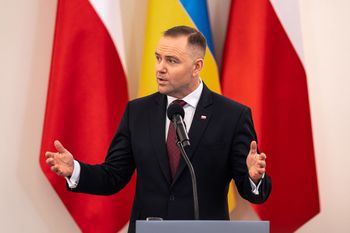 Dlaczego Nawrocki nie dostał zaproszenia? Szłapka wyjaśnia