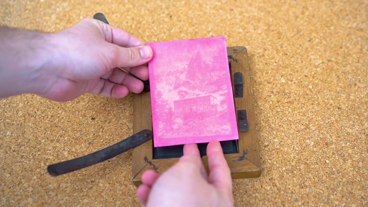 Jak zrobić odbitkę przy użyciu soku z buraka. Poznaj tajniki antotypii 1