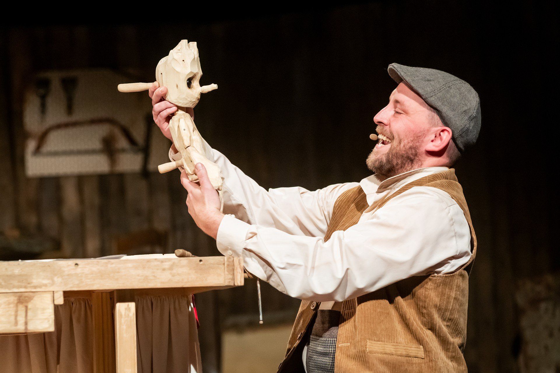 &#34;Pinokio&#34; bydgoskiego Teatru Kameralnego to połączenie gry aktorskiej, teatru lalek i teatru muzycznego. Premiera w najbliższą sobotę (11 października). 
