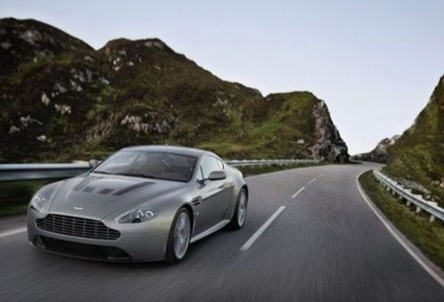 Aston Martin V12 Vantage "Supersamochodem Roku"