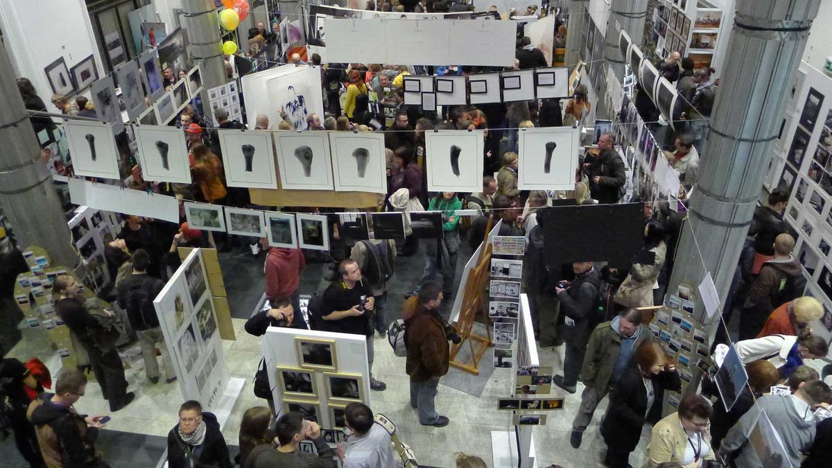 Galeria Bezdomna w Pałacu Kultury 1