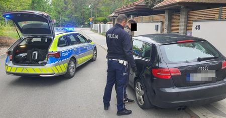 Otwock: Kierowca Audi uciekał. "Myślałem, że mam jeszcze promile"
