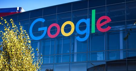 Google pomoże służbom ustalić czy ludzie siedzą w domach