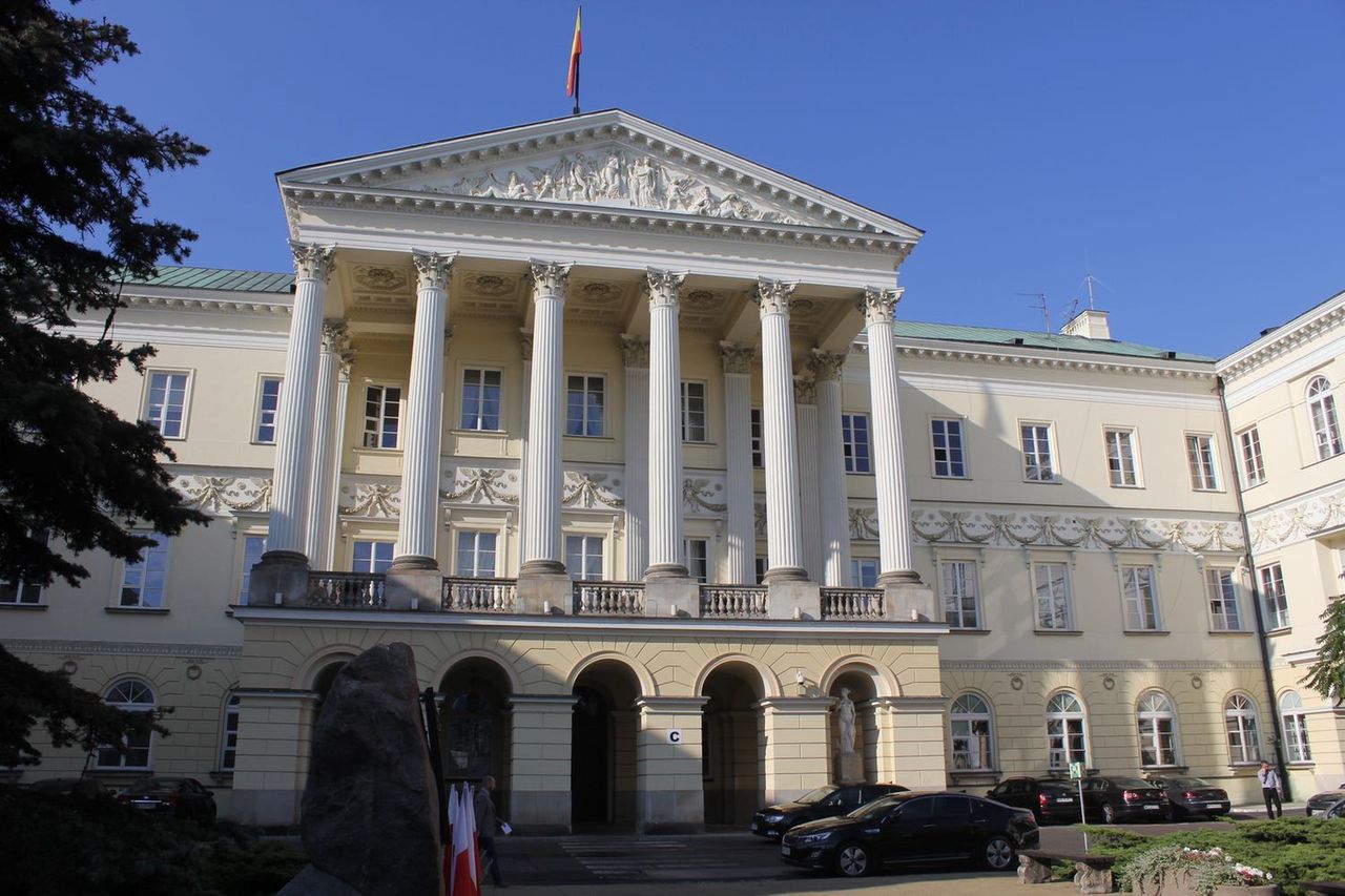 Złożono wniosek o referendum ws. odwołanie prezydent stolicy. "Mandat prezydent jest kwestionowany"