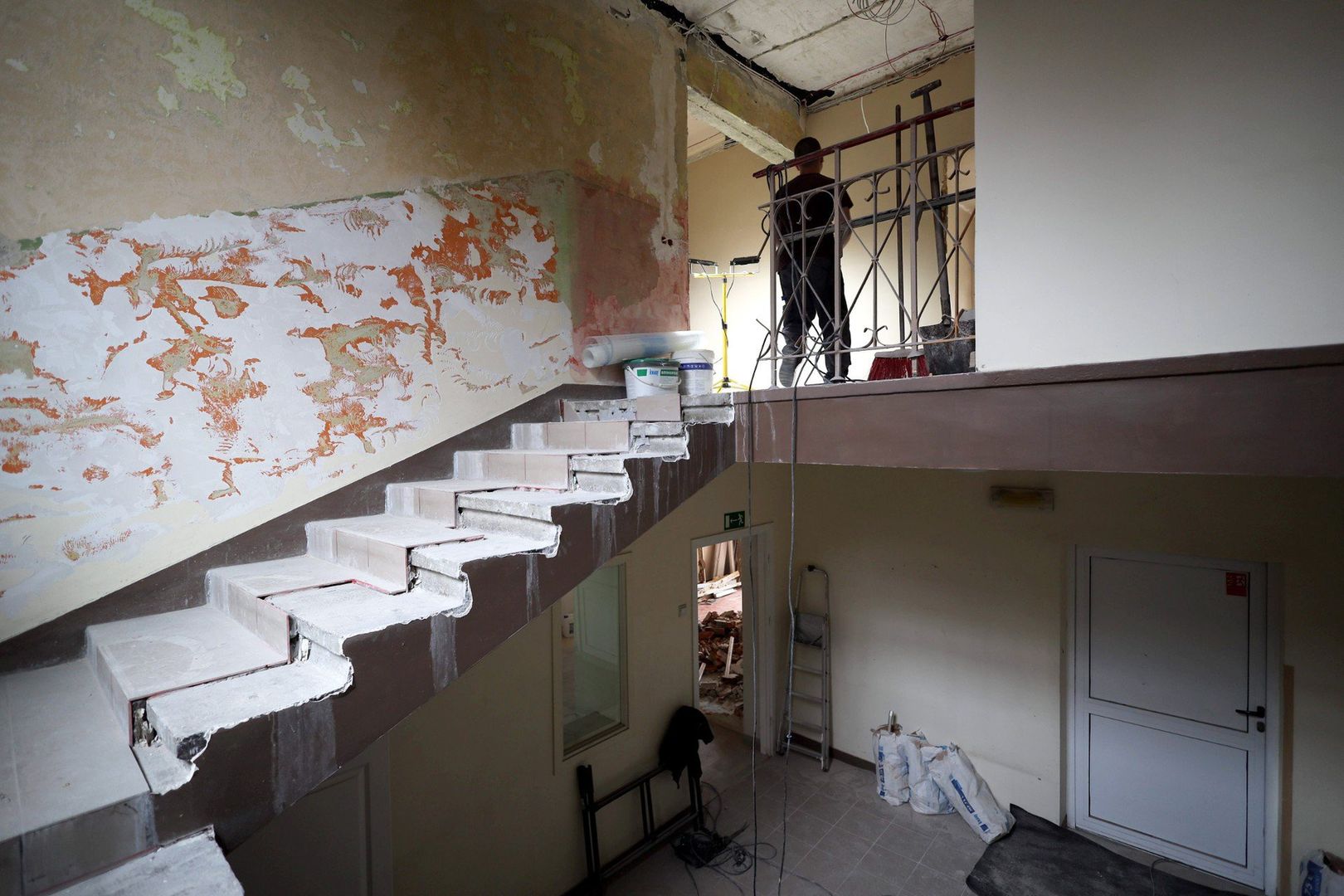 Trwa remont Domu Dziecka przy ulicy Pogodnej w Lublinie. 16.07.2024 w 1 z pokojów wybuchł pożar, ewakuowano wtedy 21 podopiecznych placówki.