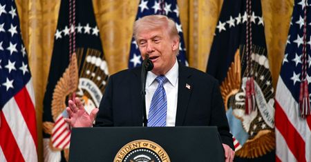 Trump o umowie z Iranem. Wywóz uranu do USA w grze