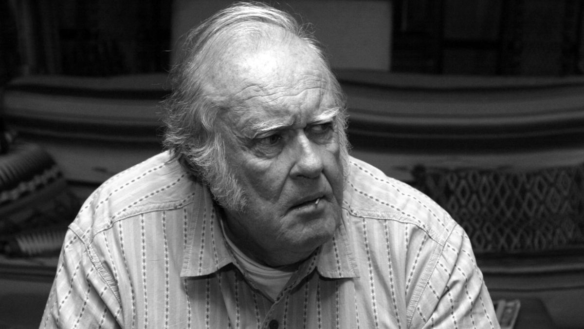 M. Emmet Walsh nie żyje.