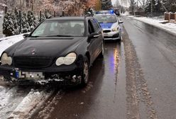 19-latek driftował mercedesem. Skończył z mandatem i punktami