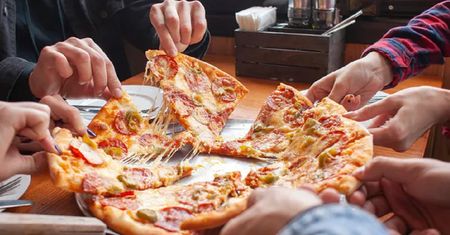 Narkotyki w pizzy. Policja w Niemczech rozbija gang