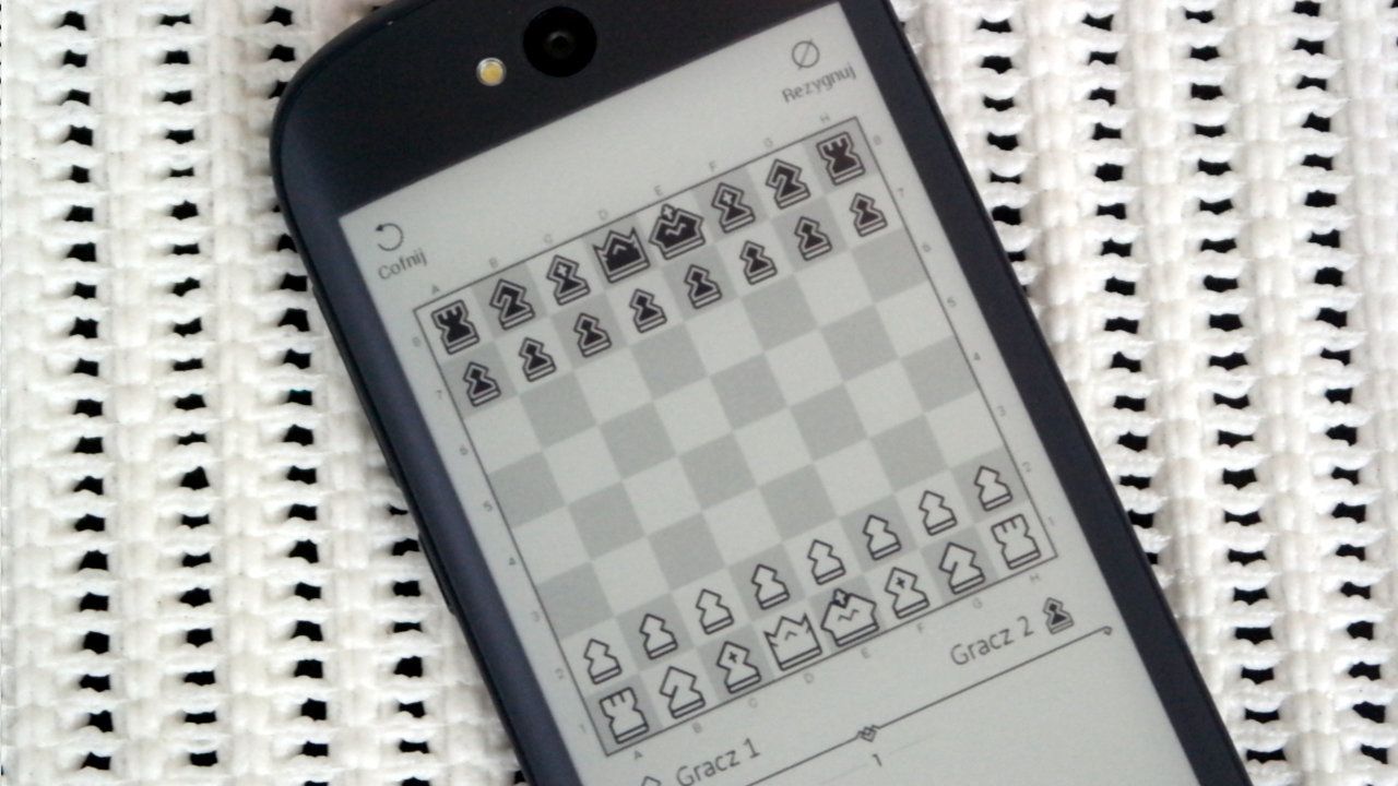 YotaPhone 2 - telefon o dwóch twarzach. Test i recenzja smartfona z ekranem E Ink 13