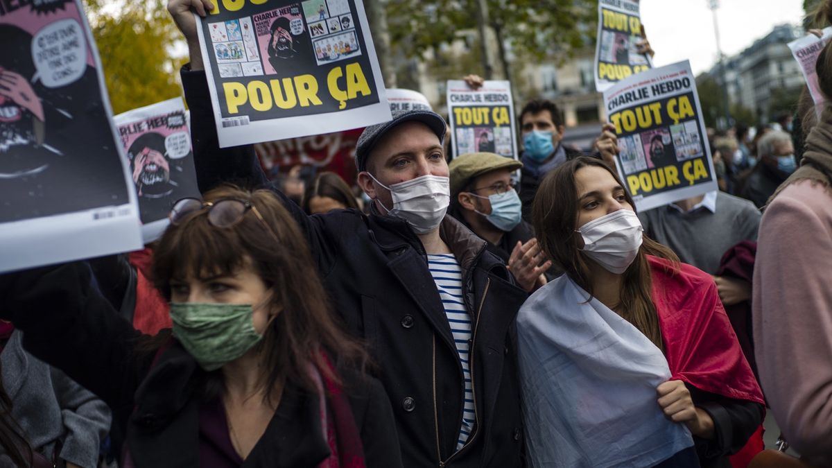 We Francji odbyły się demonstracje ku czci zamordowanego nauczyciela