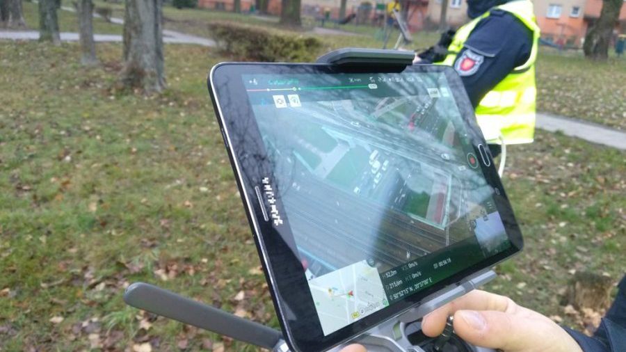 Zamiast "suszarki" tablet. Mimo to mandat może wynieść 500 zł.