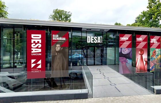 DESA Unicum promuje sztukę kobiet w Polsce. Rusza seria wystaw