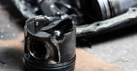 Co to jest LSPI? Producenci silników wpadli w pułapkę