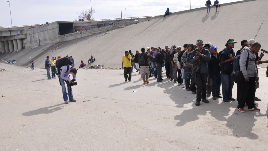 Przejście graniczne pomiędzy Meksykiem a USA w Tihuanie jest miejscem dramatu wielu Rosjan, którzy tę drogę wybrali jako trasę ucieczki do USA  