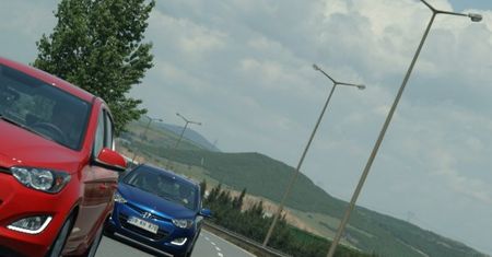 Hyundai i20 FL (2012) - ambitne plany [pierwsza jazda autokult.pl]