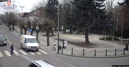 Lubartów: Wyprzedzał na przejściu dla pieszych. Został ukarany mandatem (wideo)