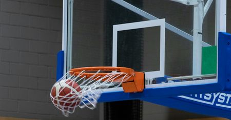 Walka do końca przy Drodze Dębińskiej. Enea Basket Poznań ulega wiceliderowi ze Starogardu