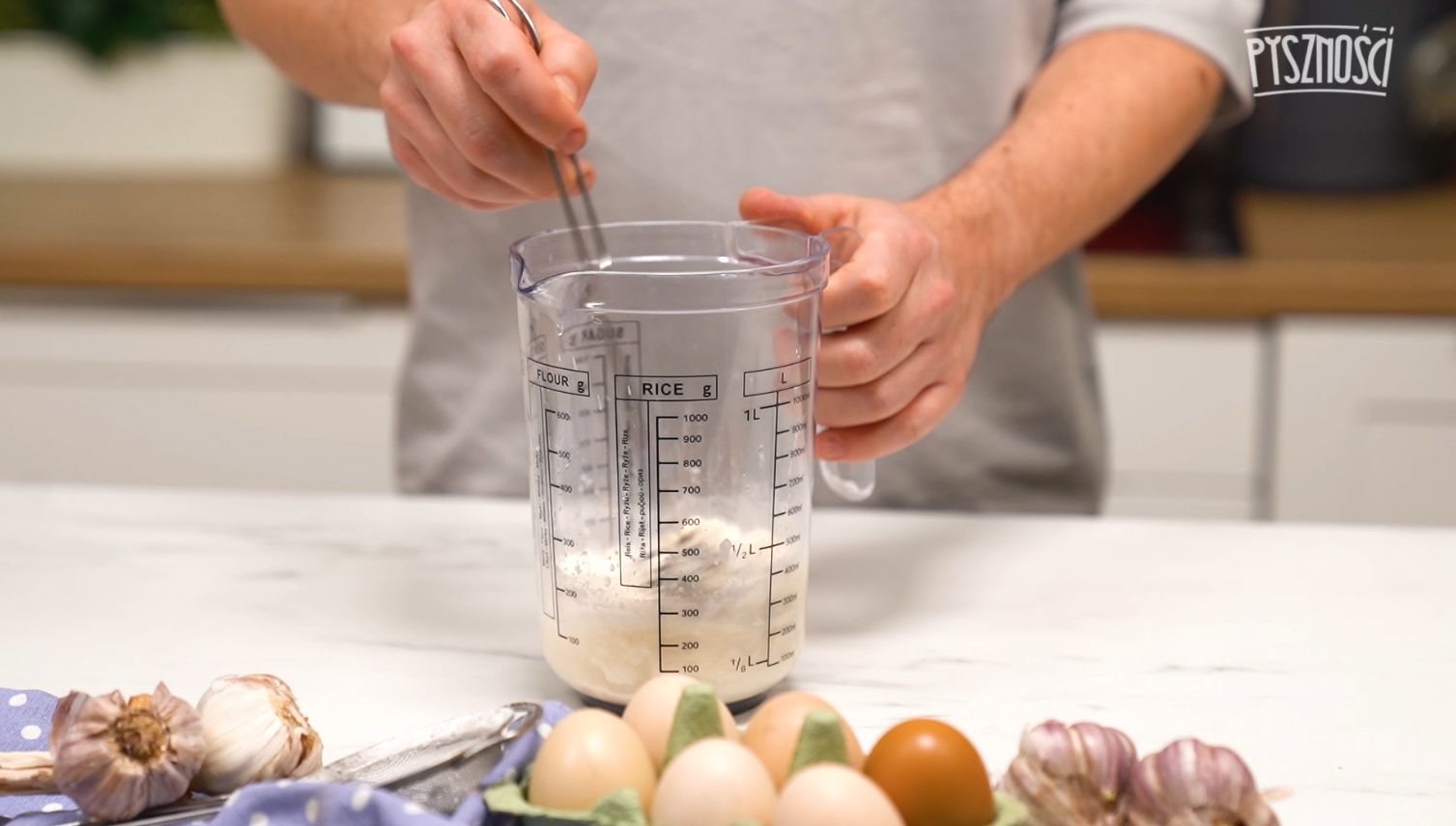 Rozczyn drożdżowy do bułek