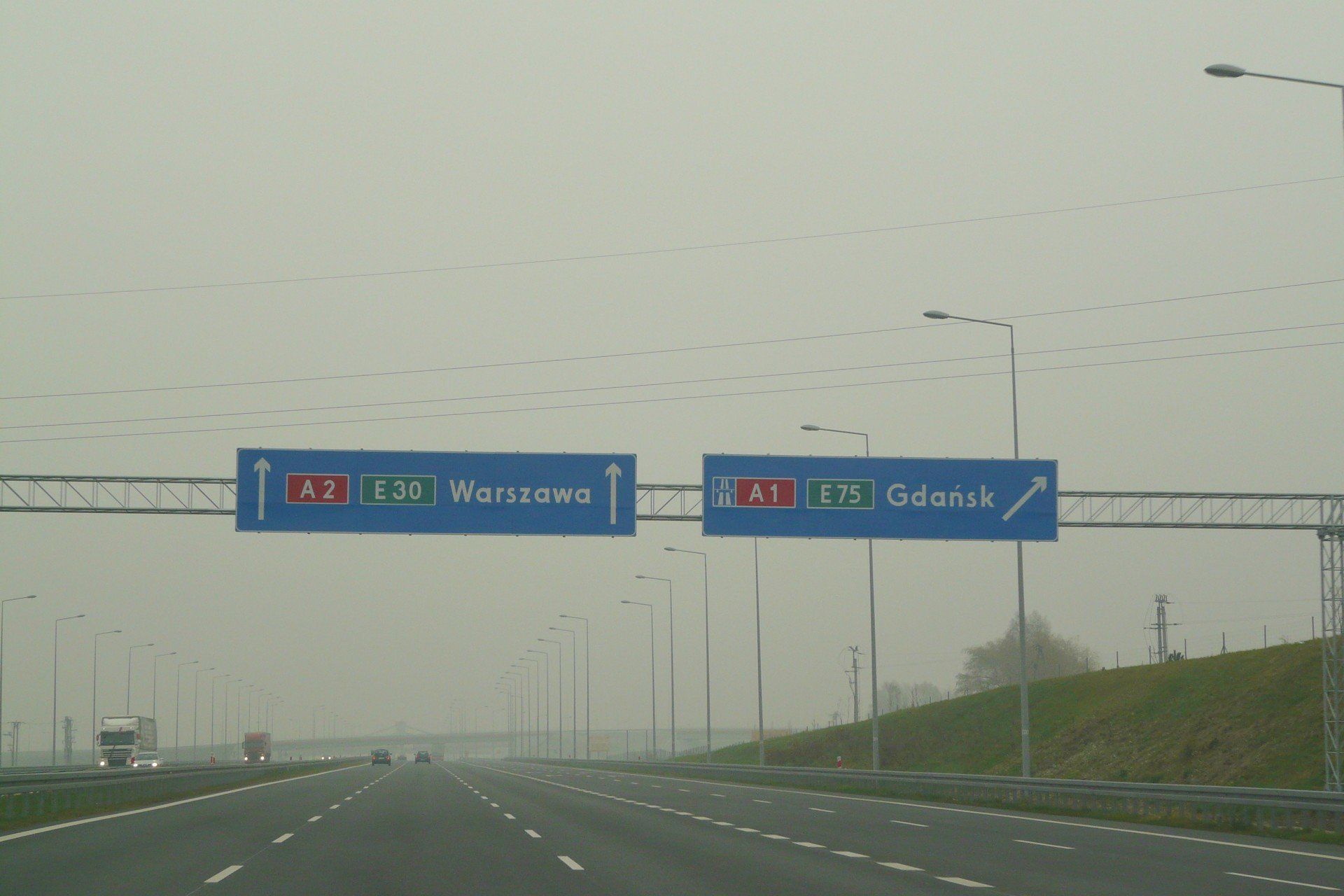 Autostrada A2 zostanie poszerzona do trzech pasów, a przed samą Warszawą do czterech