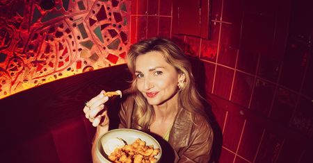 Kocha ketchup, a kaszę gotuje jak kulinarny magik. Jagna Niedzielska radzi, jak gotować, żeby każdy nas chwalił