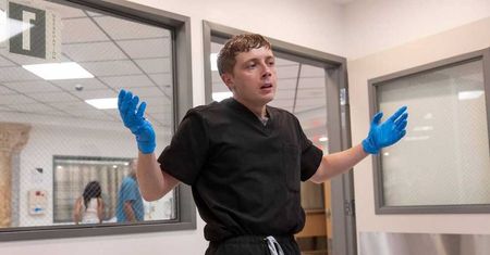 Obsypany nagrodami serial powraca. Ekstremalna produkcja