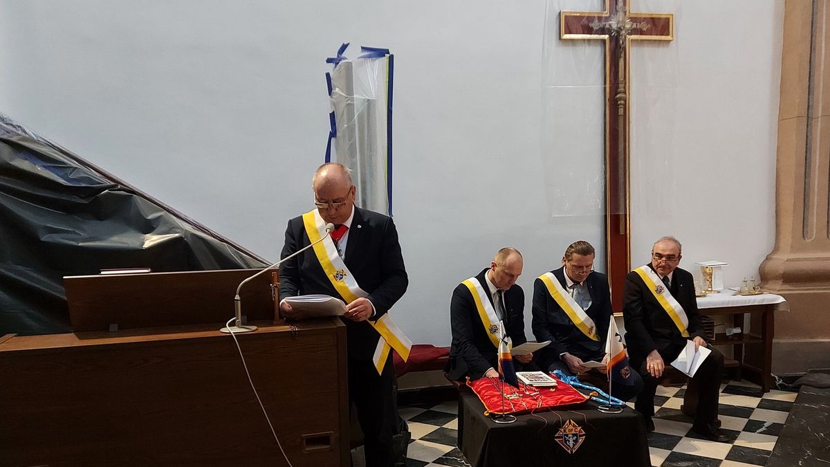 Ceremonia przyjęcia bp Wojciecha Osiala w poczet Rycerzy Kolumba