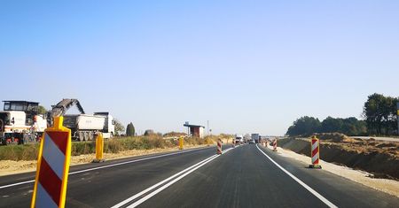 Kierowcy jeżdżą po lewej nitce budowanej S19 pod Lublinem