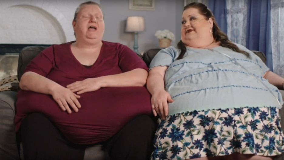 Vanessa i Megan. Każda z nich ważny niemal 250 kilogramów. Otyłość uniemożliwia im normalne funkcjonowanie 