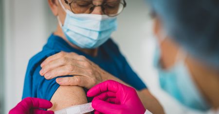 Miałeś tak po szczepionce? Ruszają odszkodowania za NOP-y
