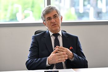 Prezes ZUS wezwany do dymisji. Związkowcy mówią o złamaniu prawa