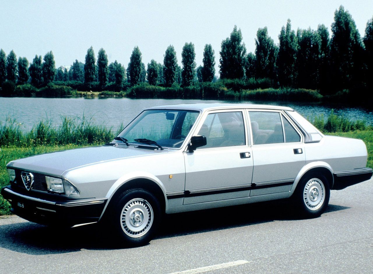 Najciekawsze modele w historii marki Alfa Romeo [galeria] 41