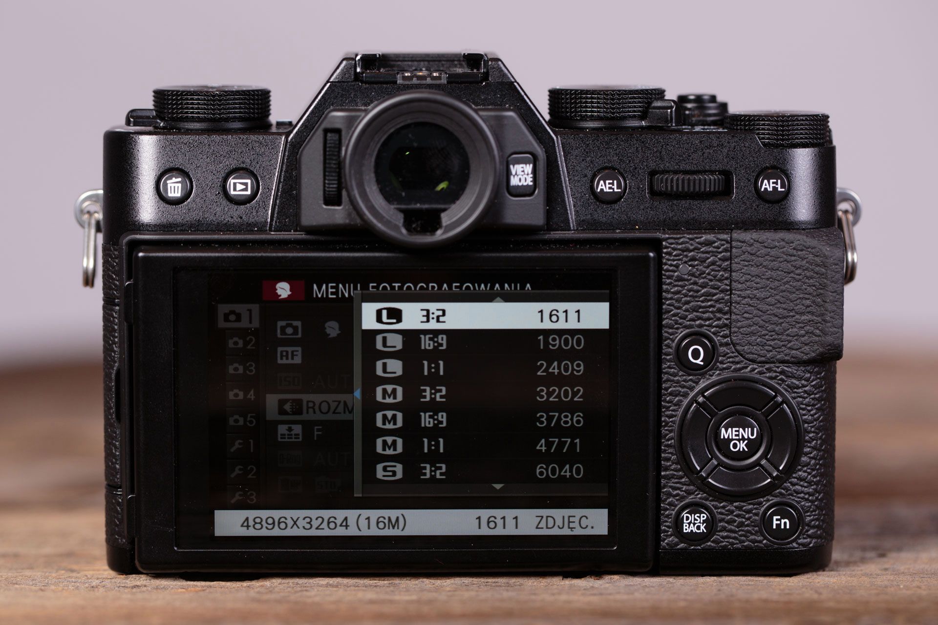 Fujifilm X-T10 – nowoczesny kompromis w dobrym stylu [test] 19