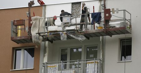 Kosztowny plan Brukseli. Policzyli. Nawet 400 tys. zł na budynek
