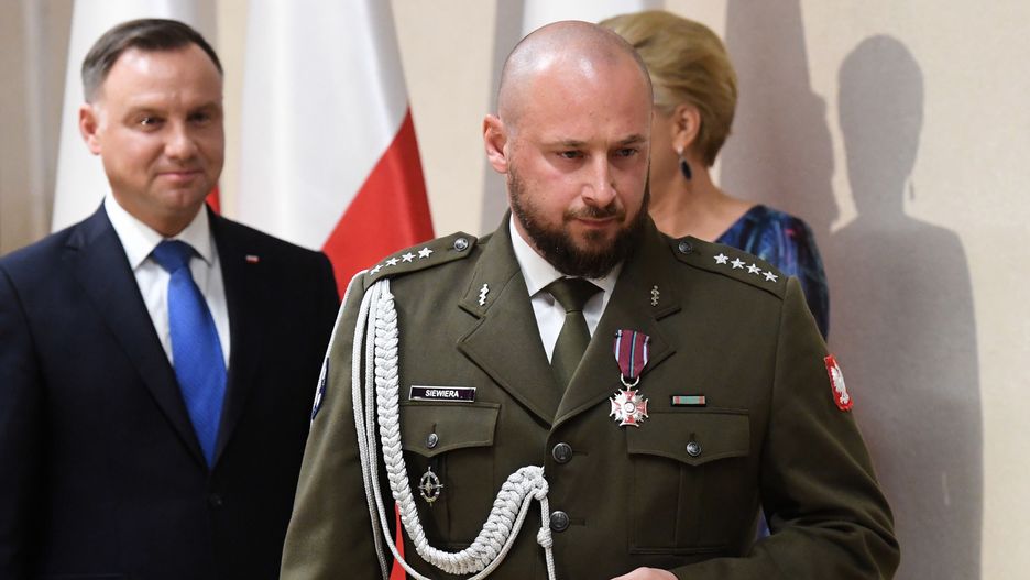 Andrzej Duda, Jacek Siewiera
Panej