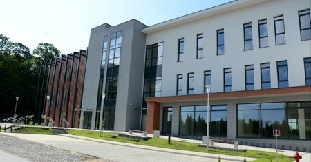 Koronawirus w szkole. 18 nauczycieli zakażonych. Wszyscy pracują w tej samej szkole