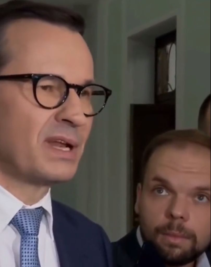 Mateusz Morawiecki o in vitro. Reakcja dziennikarza bezcenna
