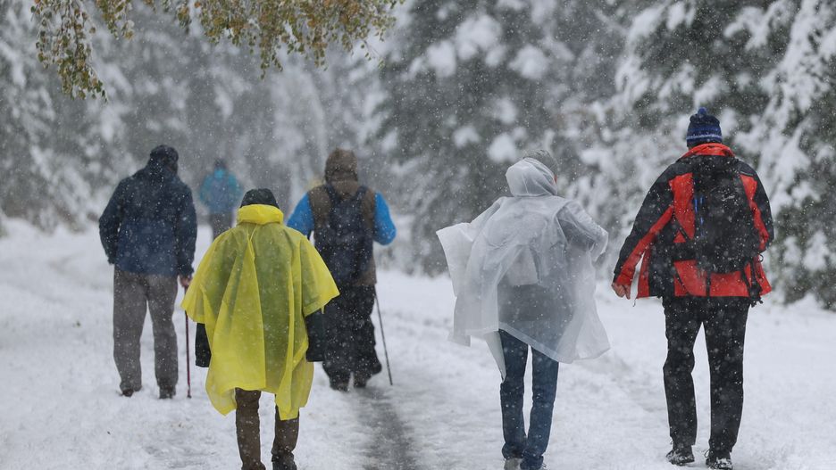 Grzegorz Momot
1 1., g�ry, intensywne, jesie�, opady, pierwszy stopie�, pogoda, szlak, tatry, zagro�enia lawinowego, zagro�enie lawinowe