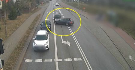 19-latek nie opanował auta. Nagranie z Ełku