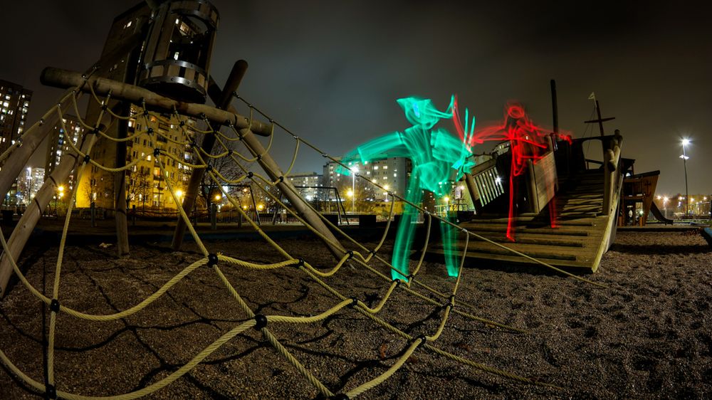 Malowanie światłem - sposób na ciemne, zimowe wieczory [poradnik] 1