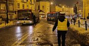 Lublin: Lodowisko w centrum. Autobusy uderzały w latarnie