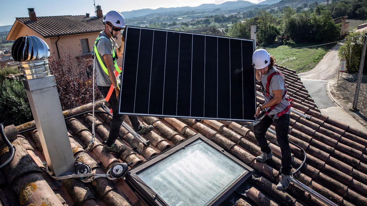 Kolejni prosumenci czują się oszukani w związku ze zmianą sposobu rozliczania za korzystanie z fotowoltaiki